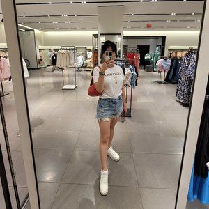 Meet your Posher, Ray